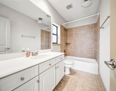 5221 Eigel Street - Photo Thumbnail 6