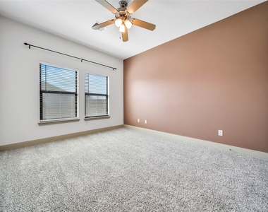 5221 Eigel Street - Photo Thumbnail 20