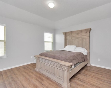 21506 Hartford Hollow Lane - Photo Thumbnail 13
