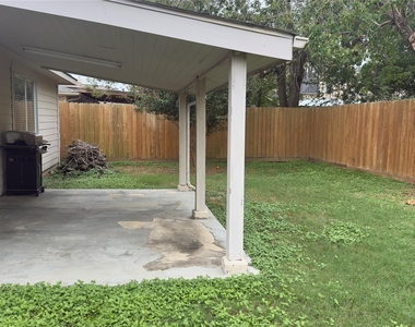 5743 Brenwood Glen Trail - Photo Thumbnail 11