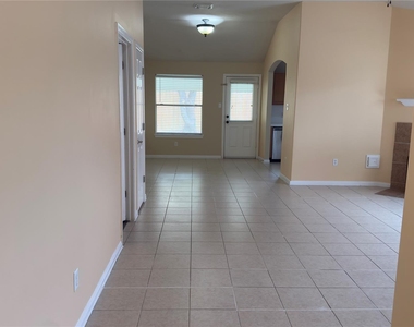 5743 Brenwood Glen Trail - Photo Thumbnail 3