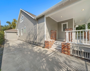 931 W Cottage Street - Photo Thumbnail 2