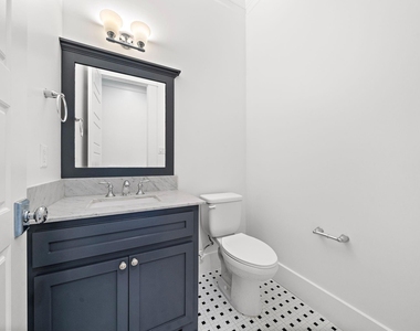 931 W Cottage Street - Photo Thumbnail 23