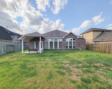 2710 Bamboo Lane - Photo Thumbnail 44