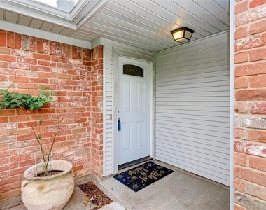 931 Grand Junction Drive - Photo Thumbnail 3