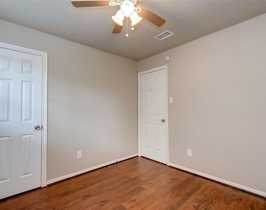 931 Grand Junction Drive - Photo Thumbnail 21