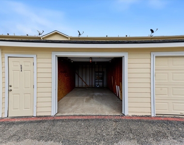 12565 Melville Drive - Photo Thumbnail 36