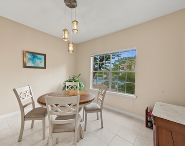 12565 Melville Drive - Photo Thumbnail 9