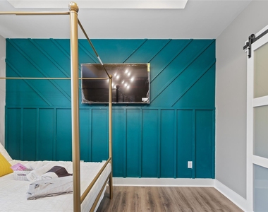 2105 Hadley Street - Photo Thumbnail 43