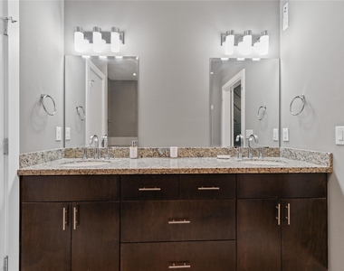 2105 Hadley Street - Photo Thumbnail 37