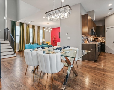 2105 Hadley Street - Photo Thumbnail 20