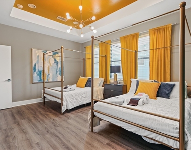 2105 Hadley Street - Photo Thumbnail 29