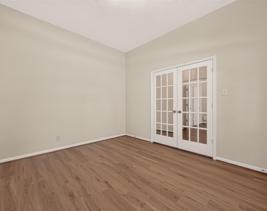 8914 Wheatland Drive - Photo Thumbnail 6
