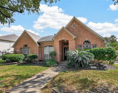 8914 Wheatland Drive - Photo Thumbnail 2