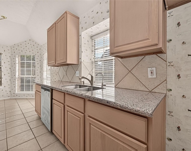 8914 Wheatland Drive - Photo Thumbnail 18
