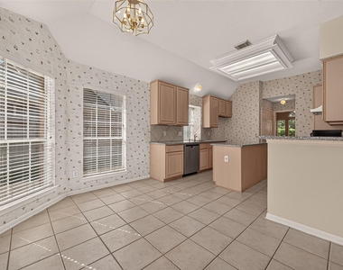 8914 Wheatland Drive - Photo Thumbnail 15