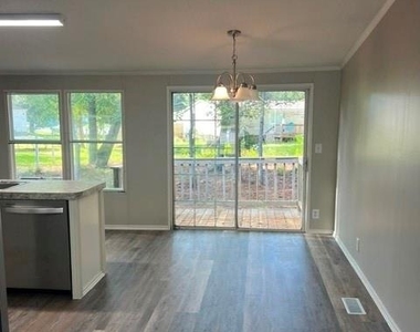 16450 Kyle Reid Court - Photo Thumbnail 6