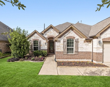 13407 Cameron Reach Drive - Photo Thumbnail 1