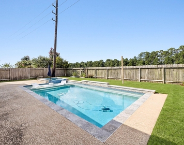 13407 Cameron Reach Drive - Photo Thumbnail 4