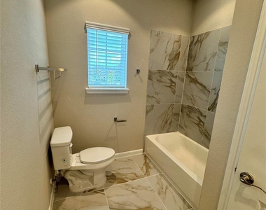12310 Tower Pine Drive - Photo Thumbnail 13