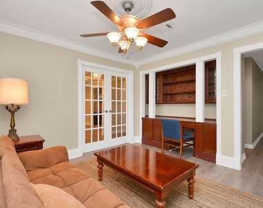 9811 Rocktree Drive - Photo Thumbnail 7