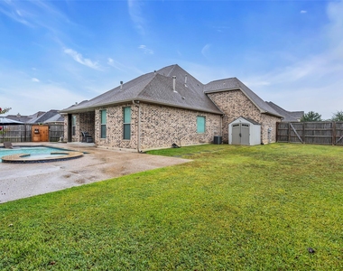 209 Mandavilla Way - Photo Thumbnail 40