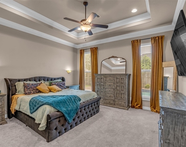 209 Mandavilla Way - Photo Thumbnail 4