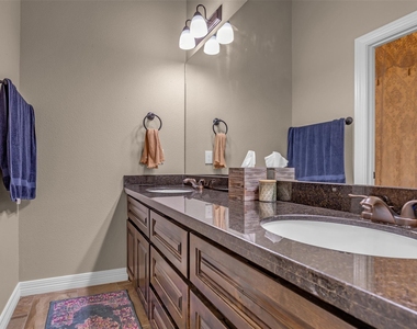 209 Mandavilla Way - Photo Thumbnail 26