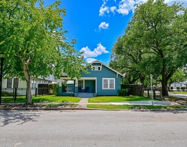 1142 Dunbar Street - Photo Thumbnail 1