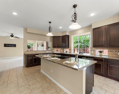3230 Serene Oak Drive - Photo Thumbnail 16