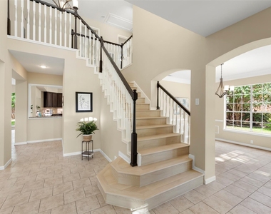 3230 Serene Oak Drive - Photo Thumbnail 6