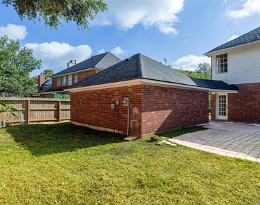 3230 Serene Oak Drive - Photo Thumbnail 39