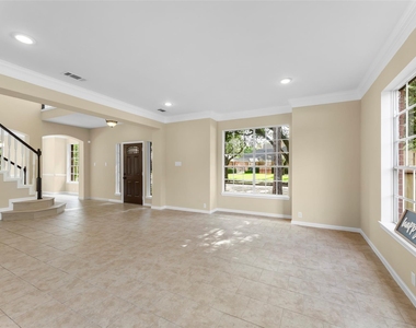3230 Serene Oak Drive - Photo Thumbnail 5