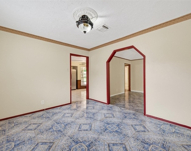 9318 Benning Drive - Photo Thumbnail 15