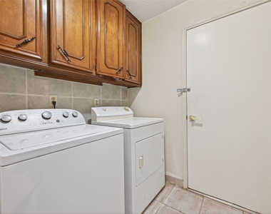 9318 Benning Drive - Photo Thumbnail 22
