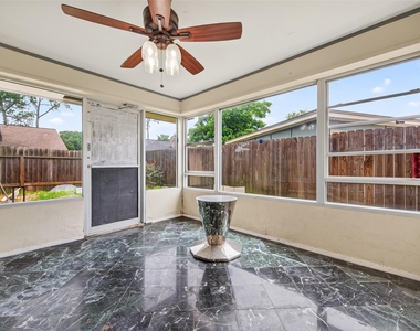 9318 Benning Drive - Photo Thumbnail 9