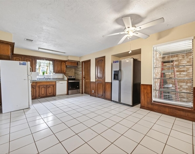 9318 Benning Drive - Photo Thumbnail 17