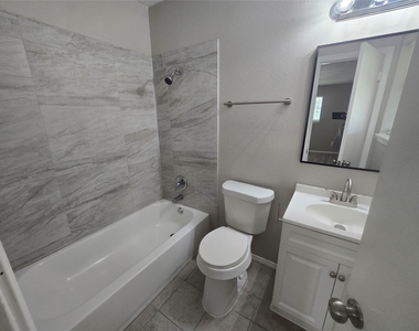 3453 W Highway 6 - Photo Thumbnail 7