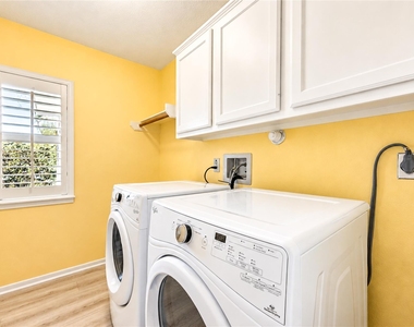 1703 Stemply Court - Photo Thumbnail 12