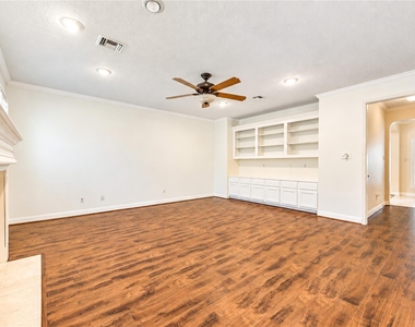 1703 Stemply Court - Photo Thumbnail 4