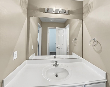 22915 Breton Point Drive - Photo Thumbnail 19