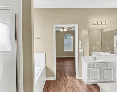 22915 Breton Point Drive - Photo Thumbnail 9