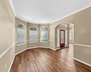 22915 Breton Point Drive - Photo Thumbnail 4