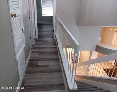 3679 Oakhill Drive - Photo Thumbnail 23