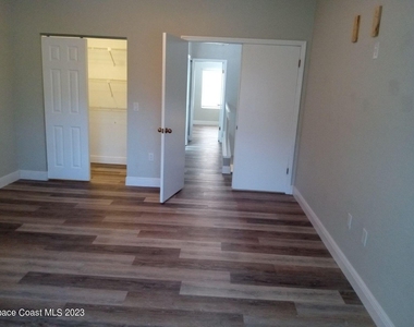 3679 Oakhill Drive - Photo Thumbnail 18