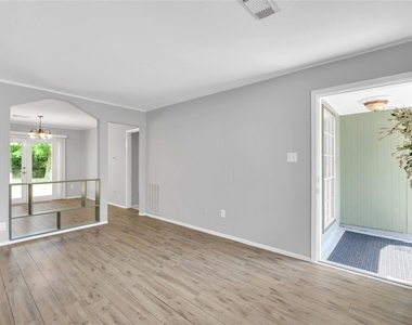 501 Bellmar Lane - Photo Thumbnail 5