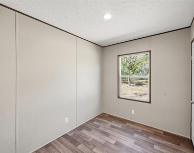38904 West Drive - Photo Thumbnail 16