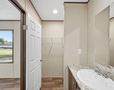 38904 West Drive - Photo Thumbnail 9