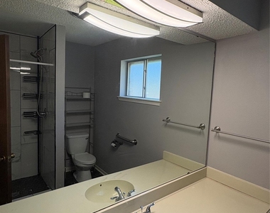 124 Tamarisk Trail - Photo Thumbnail 11