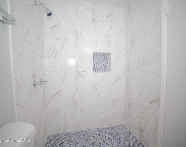 230 W Towne Place E - Photo Thumbnail 8